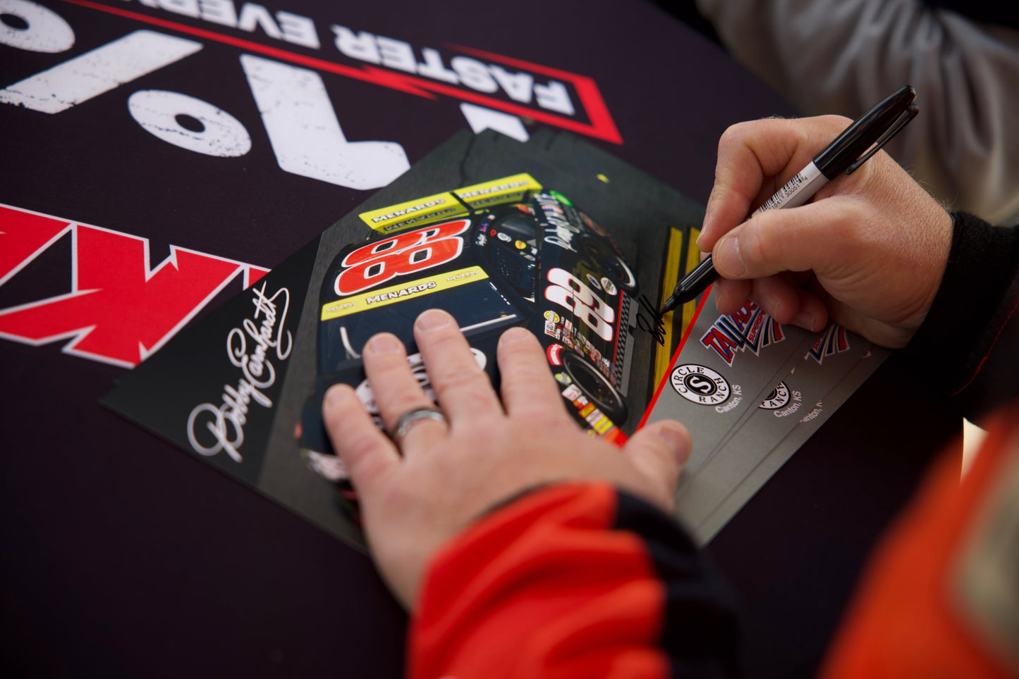 Pre-Order Signed 2026 Hero Card Pack